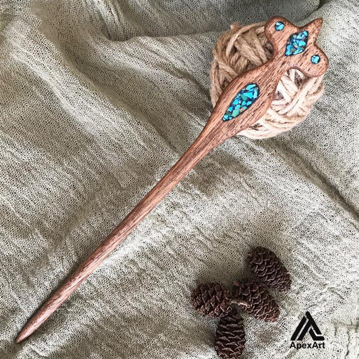 پین چوبی مو فیروزه کوبی شده طرح فیروز کد 413